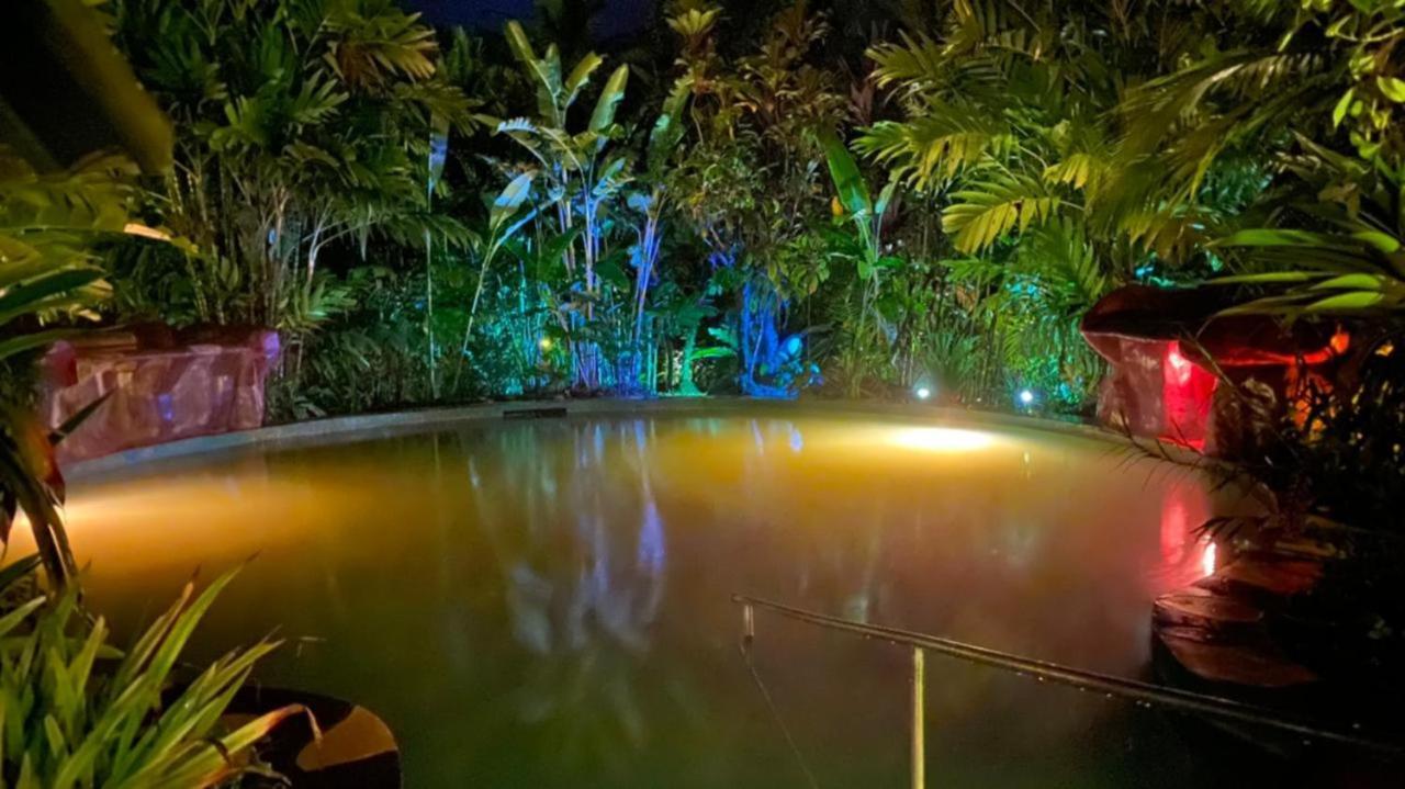 Blue River & Hot Springs 4* Liberia